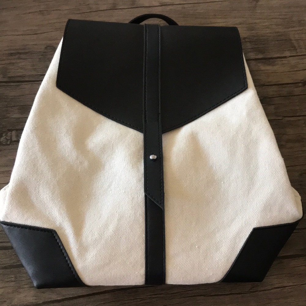 Deux Lux Demi Backpack